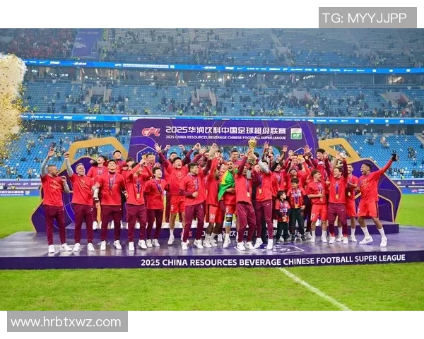 上海足球队在最新状态排行榜中荣登第七名展现强劲实力与潜力