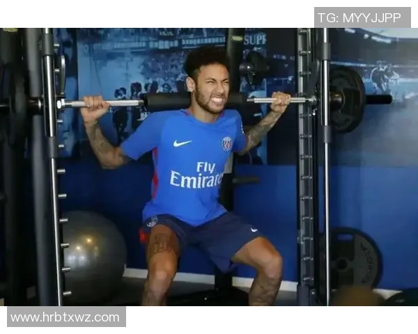 内马尔豪华车库揭秘:足球明星的奢华座驾与生活方式探秘